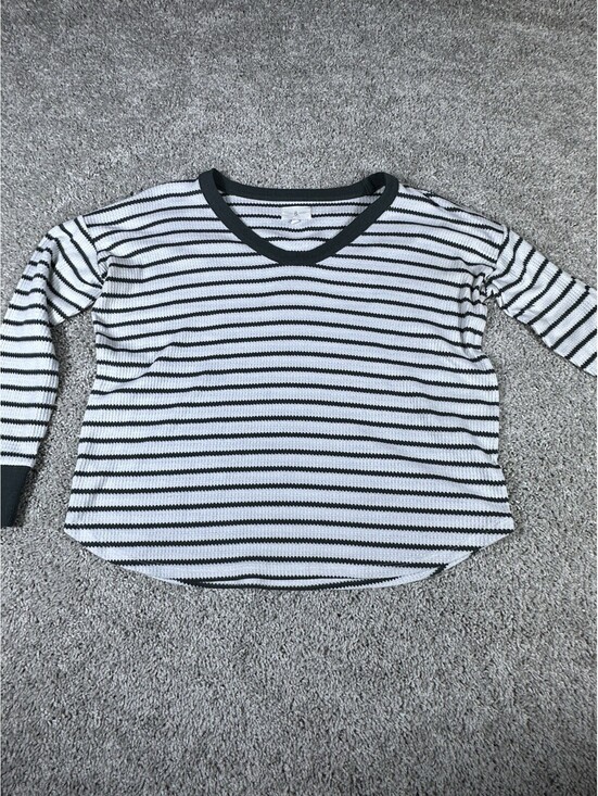 Tops - Lou & Grey Women’s Shirt Size Small Short Sleeve Gray and White